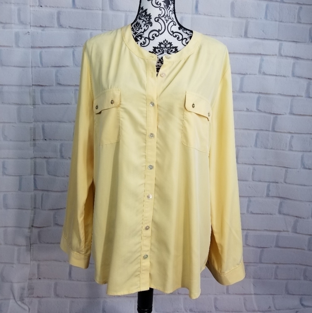 Chico's women's long sleeve button front career shirt pockets size 3 b22